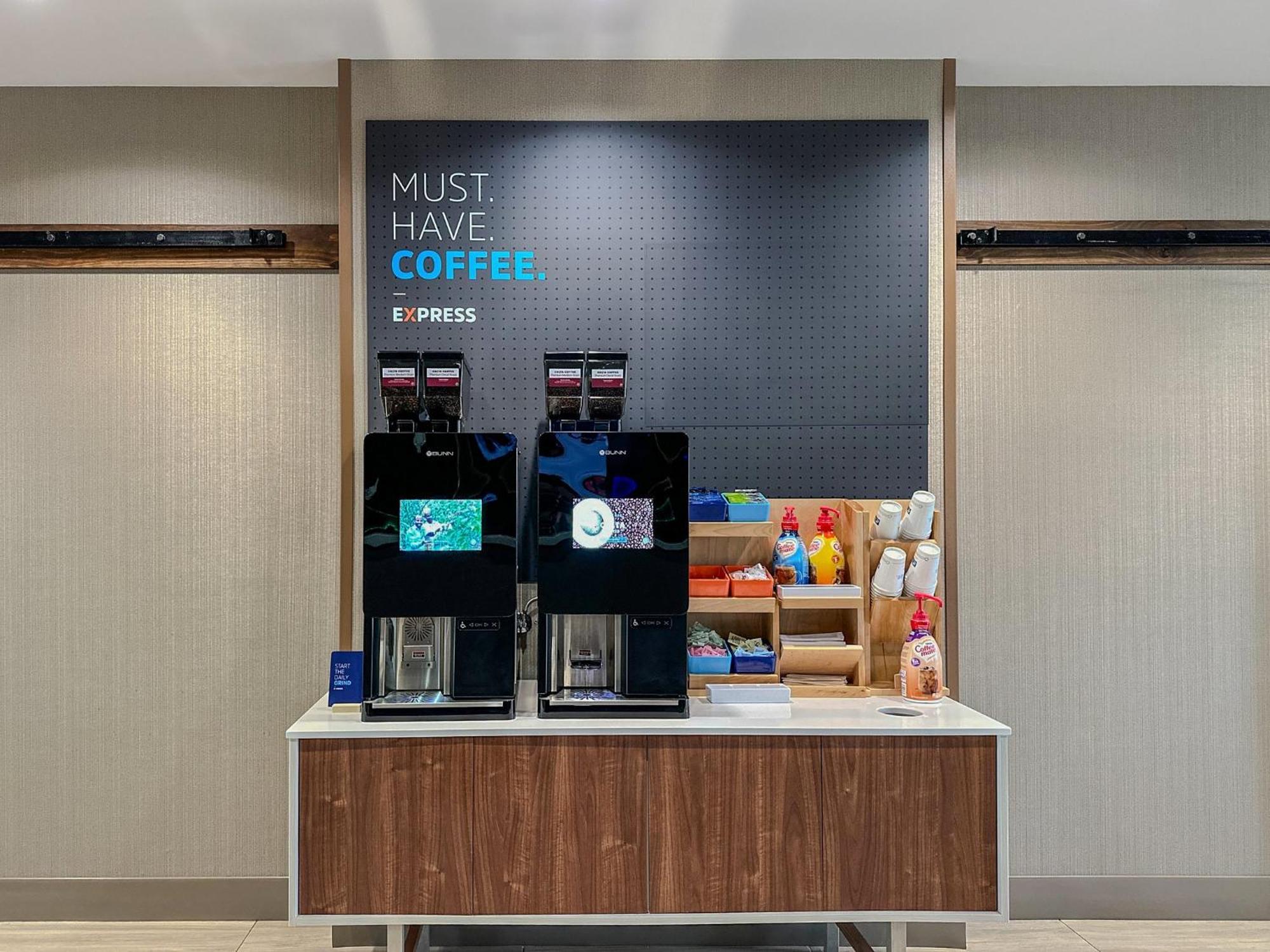 Holiday Inn Express Florence Northeast By Ihg מראה חיצוני תמונה